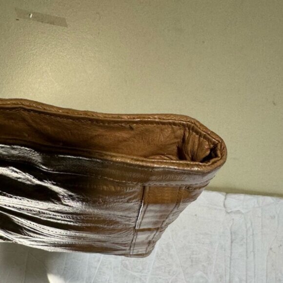 Vintage 1980s 80s Eelskin Clutch Bag Minimalist Leather Zipper Snap Tote Neutral - Picture 3 of 16